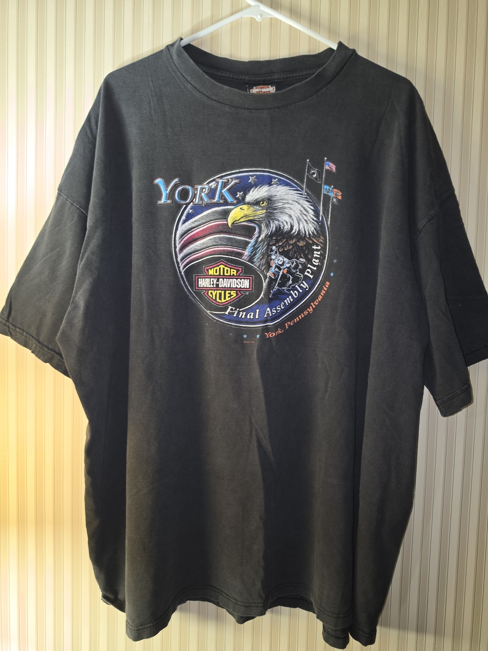 Harley-Davidson Black Short Sleeve Tee with Patriotic Eagle Graphic
